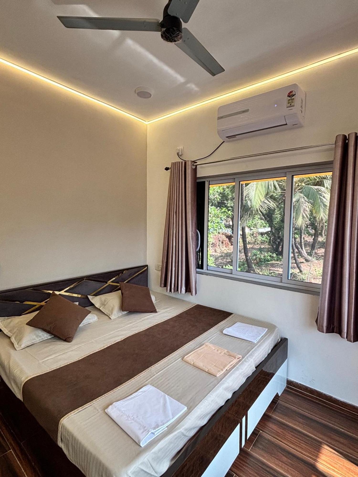 Stella Villa Murud  Exterior photo